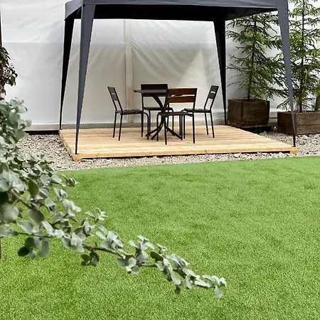 Arleville Aparthotel